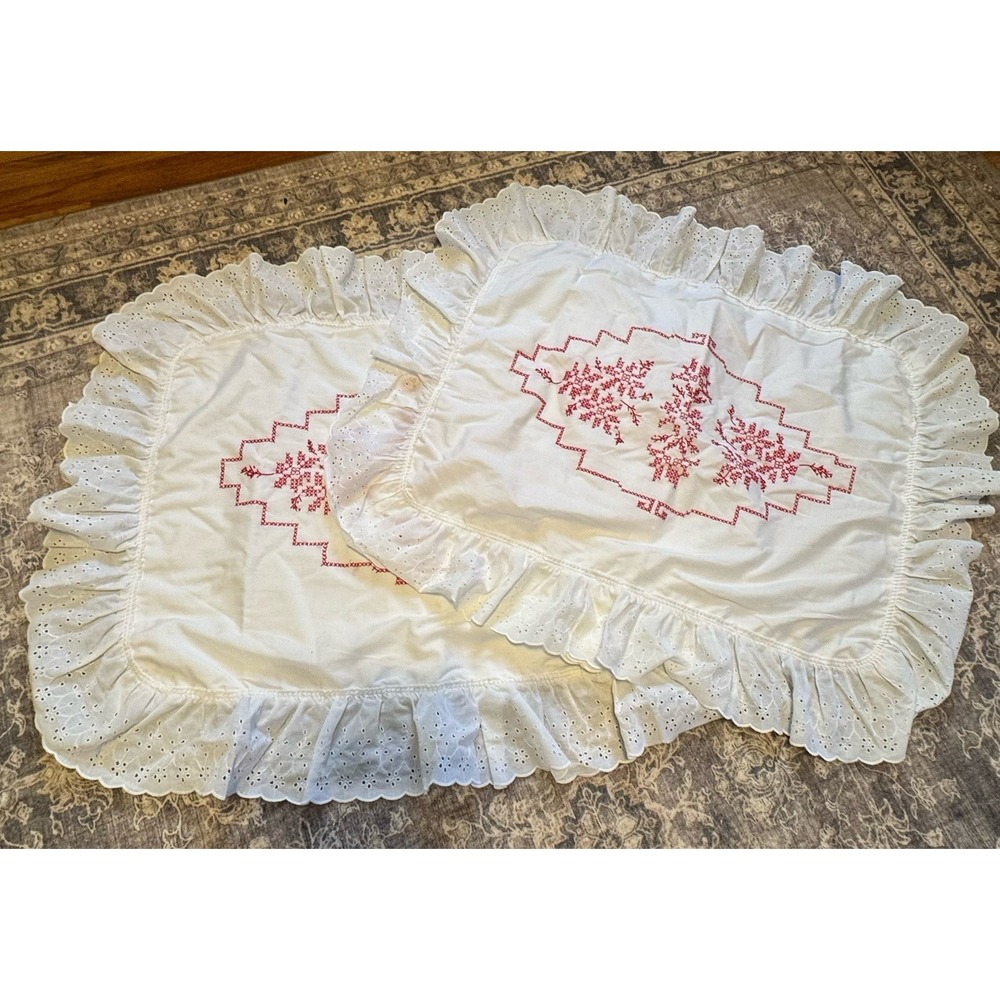 Vtg‎ Redwork Embroidery Pillow Covers Shams Eyelet Trim